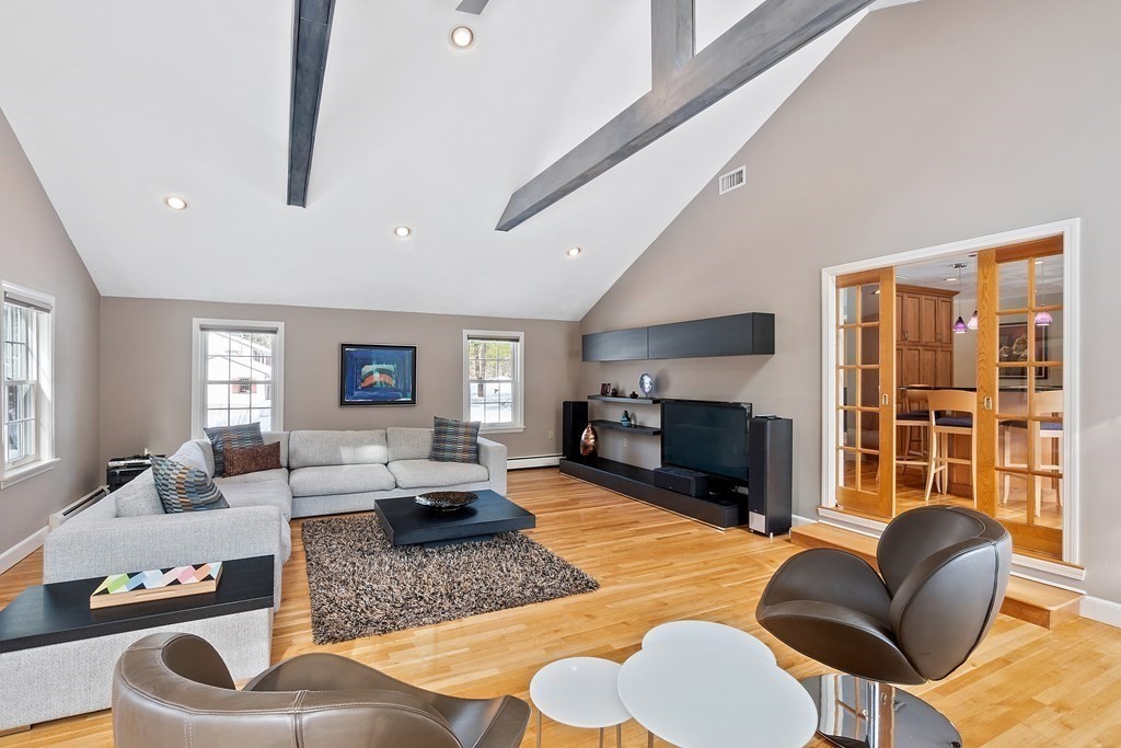 9 Mohawk Road Andover, MA 01810 - Photo 17 of 33 Gallery Image 17