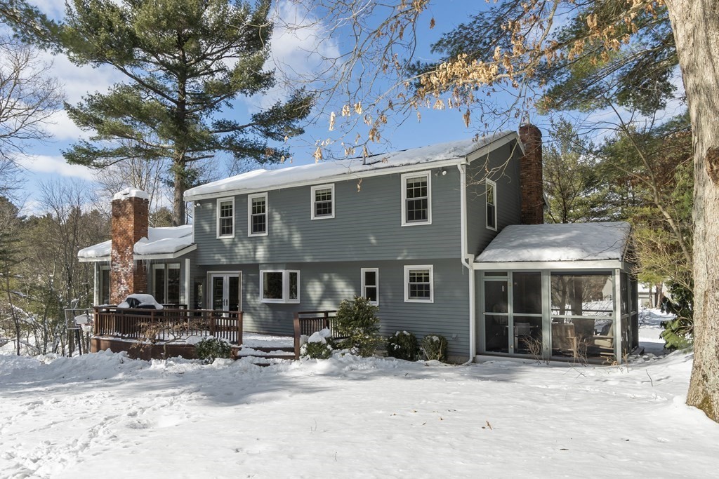 9 Mohawk Road Andover, MA 01810 - Photo 29 of 33 Gallery Image 29