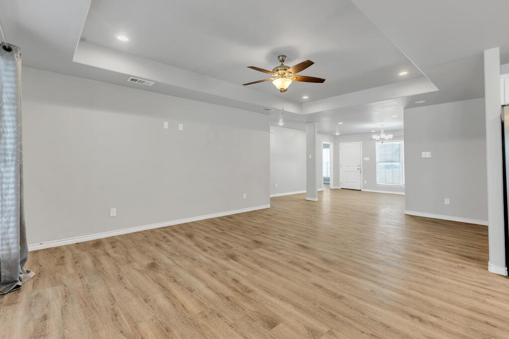 4712 Guernsey Road Odessa, TX 79764 - Photo 5 of 28 Gallery Image 5