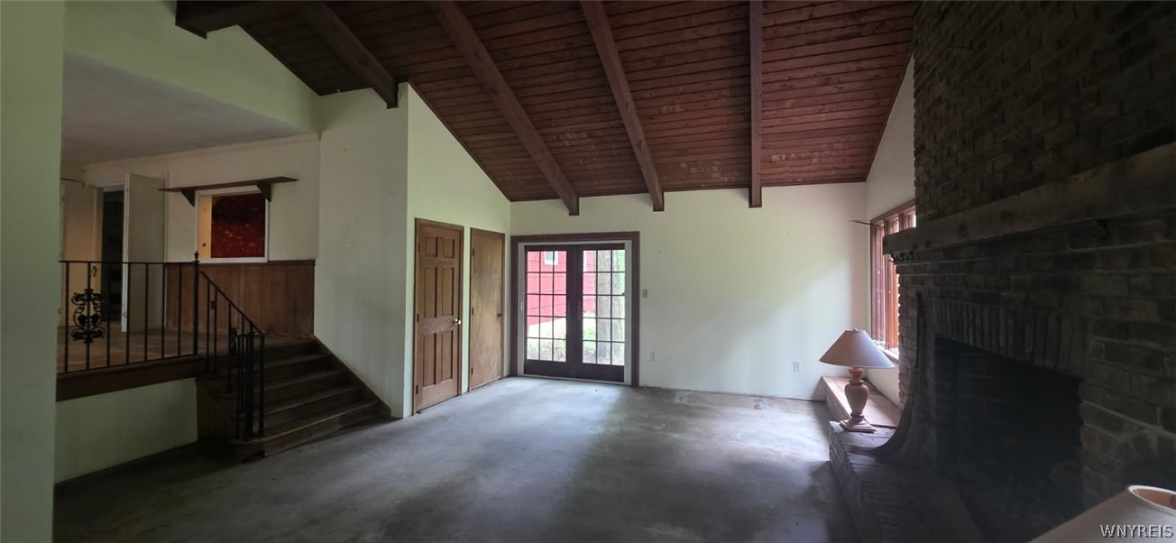 8905 County Road Clarence, NY 14032 - Photo 22 of 46