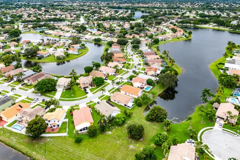 $545,000 | 8582 Tourmaline Boulevard, Boynton Beach, FL 33472