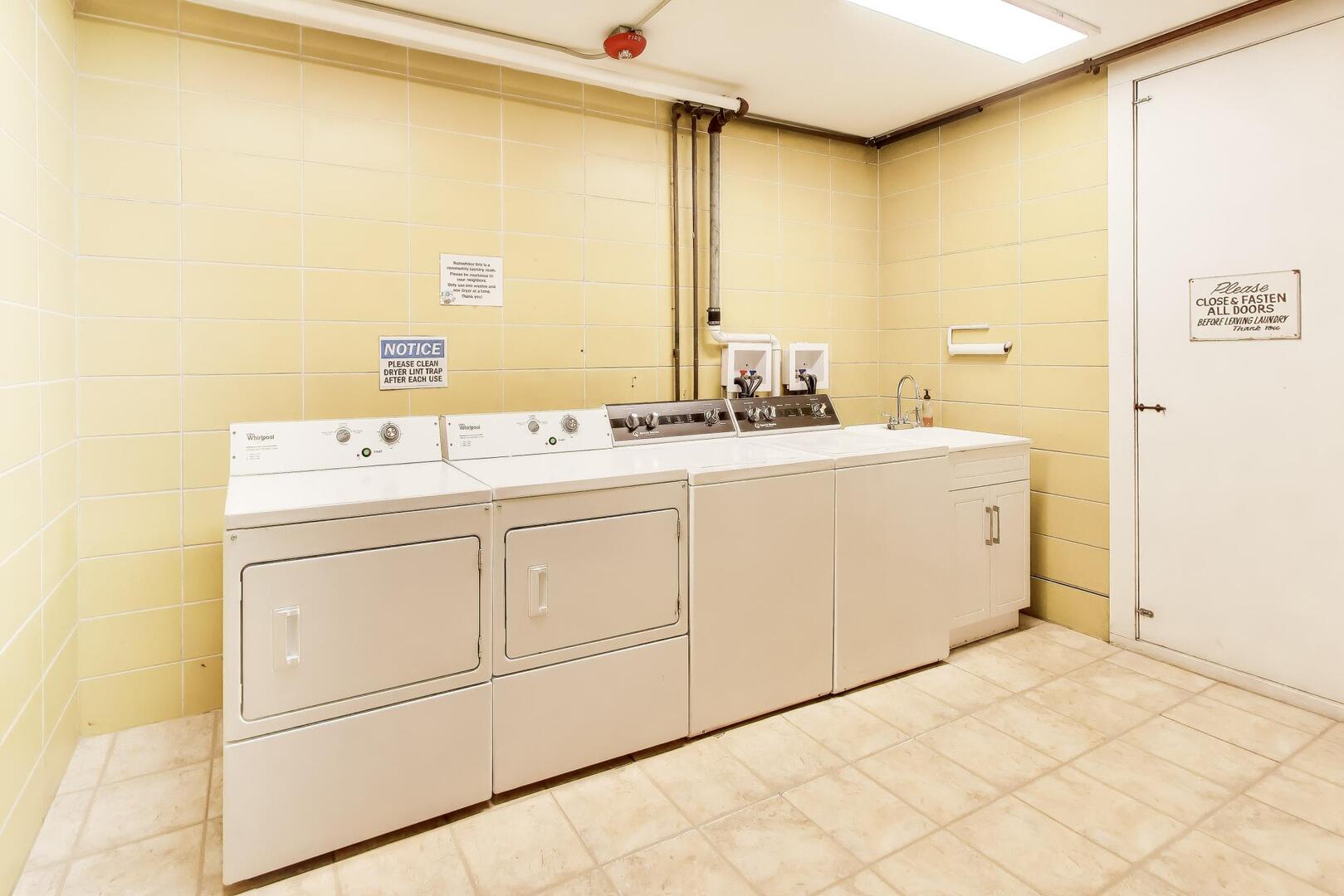 2324 Central Street, Unit 2B Evanston, IL 60201 - Photo 26 of 28 a utility room with a sink cabinets and utility room