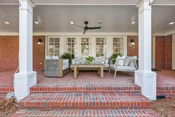 $799,000 | 429 State Rd S-26-570, Loris, SC 29569