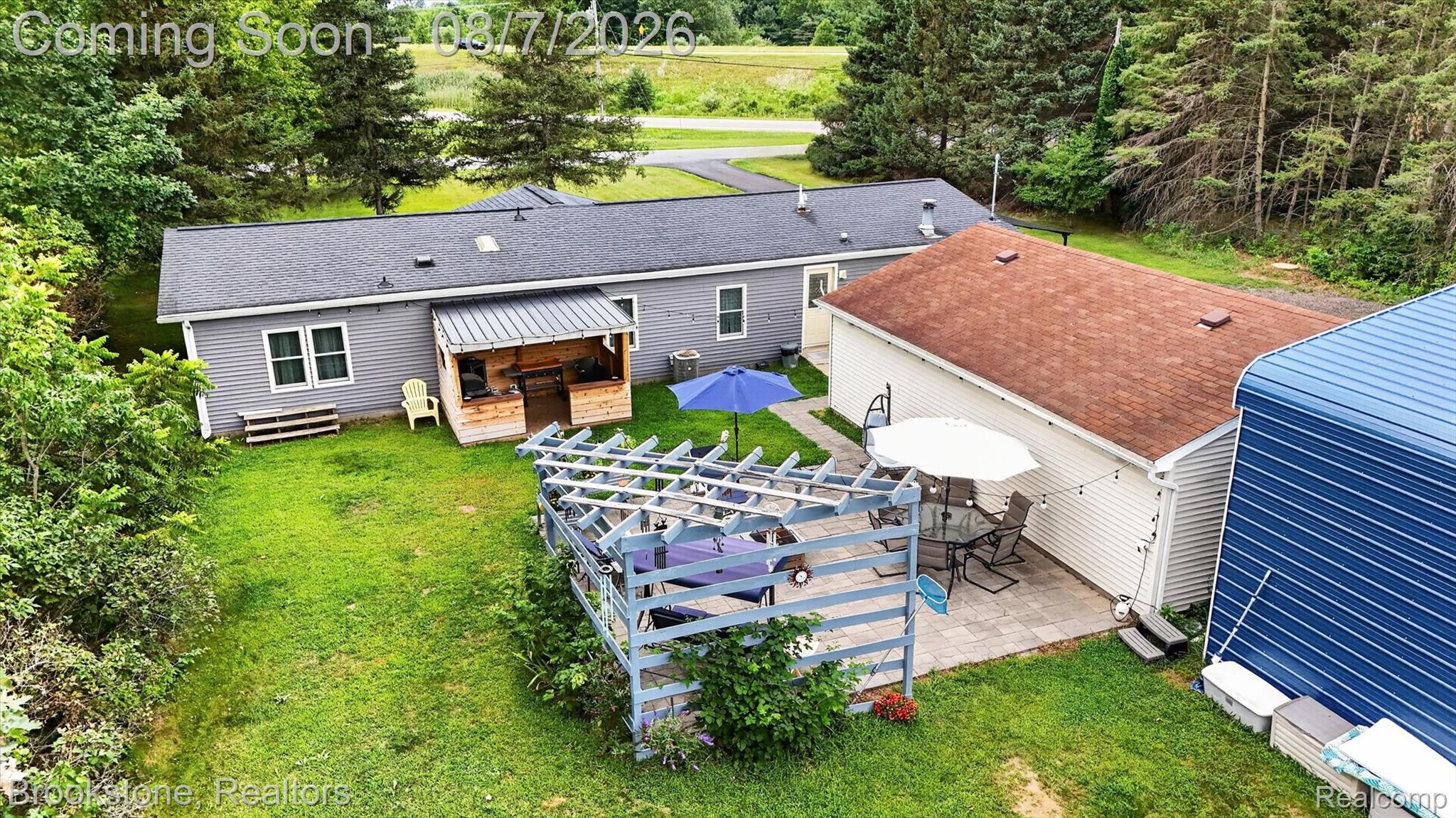 11935 South Beardslee Road Perry, MI 48872 - Photo 52 of 66 52-11935-Beardslee-Rd-WindowStill-Photography.jpg