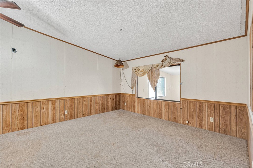 33445 Newberry Road Newberry Springs, CA 92365 - Photo 24 of 57