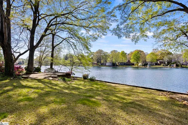 $895,000 | 126 Shannon Lake Circle, Greenville, SC 29615
