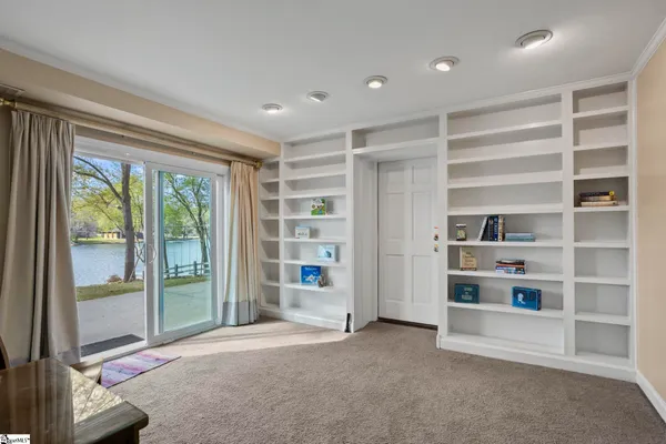 $895,000 | 126 Shannon Lake Circle, Greenville, SC 29615