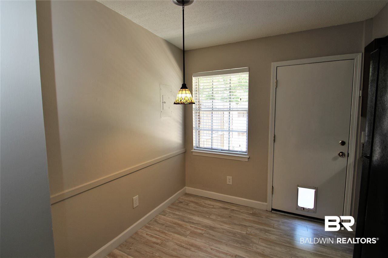 110 Du Rhu Drive, Unit 110B Mobile, AL 36608 - Photo 5 of 23