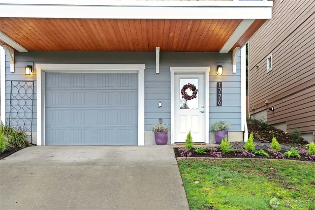 $595,000 | 1776 Bungalow Way Northeast, Poulsbo, WA 98370