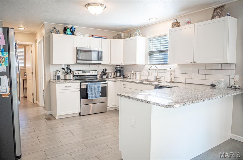 331 Logan Drive O'Fallon, IL 62269 - Photo 15 of 49