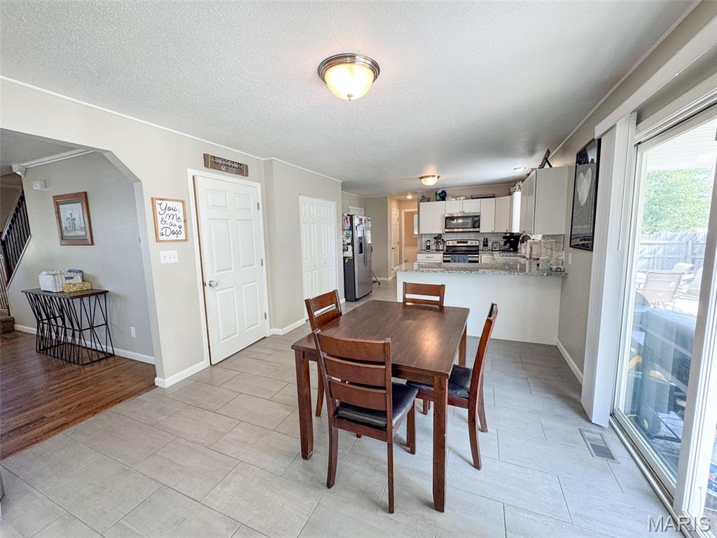 331 Logan Drive O'Fallon, IL 62269 - Photo 18 of 49