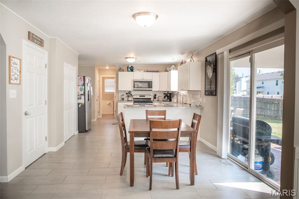 331 Logan Drive O'Fallon, IL 62269 - Photo 20 of 49