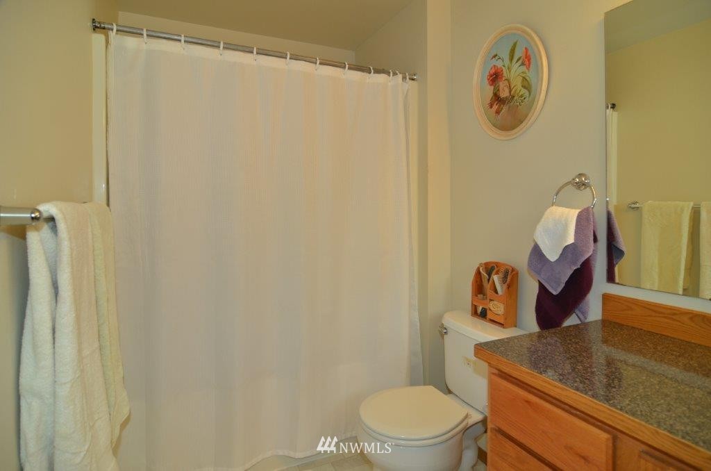 17336 Jordan Street Southwest Rochester, WA 98579 - Photo 16 of 25