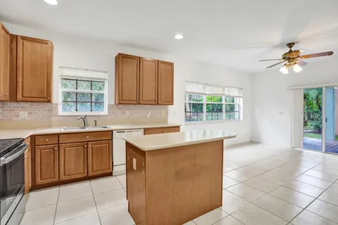$610,000 | 12630 Northwest 6th Street, Coral Springs, FL 33071