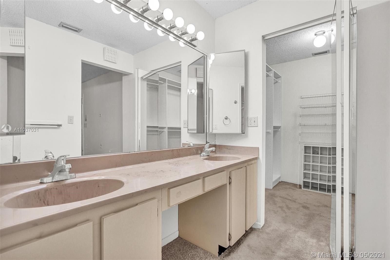 339 Ives Dairy Road, Unit 393 Miami, FL 33179 - Photo 38 of 49