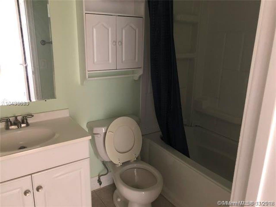9129 Southwest 5th Street, Unit C Boca Raton, FL 33428 - Photo 5 of 9