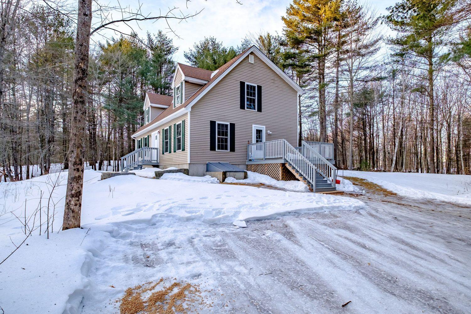 285 South Effingham Road Newfield, ME 04095 - Photo 3 of 31 285 3
