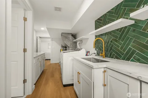 $1,134,000 | 12569 37th Avenue Northeast, Seattle, WA 98125