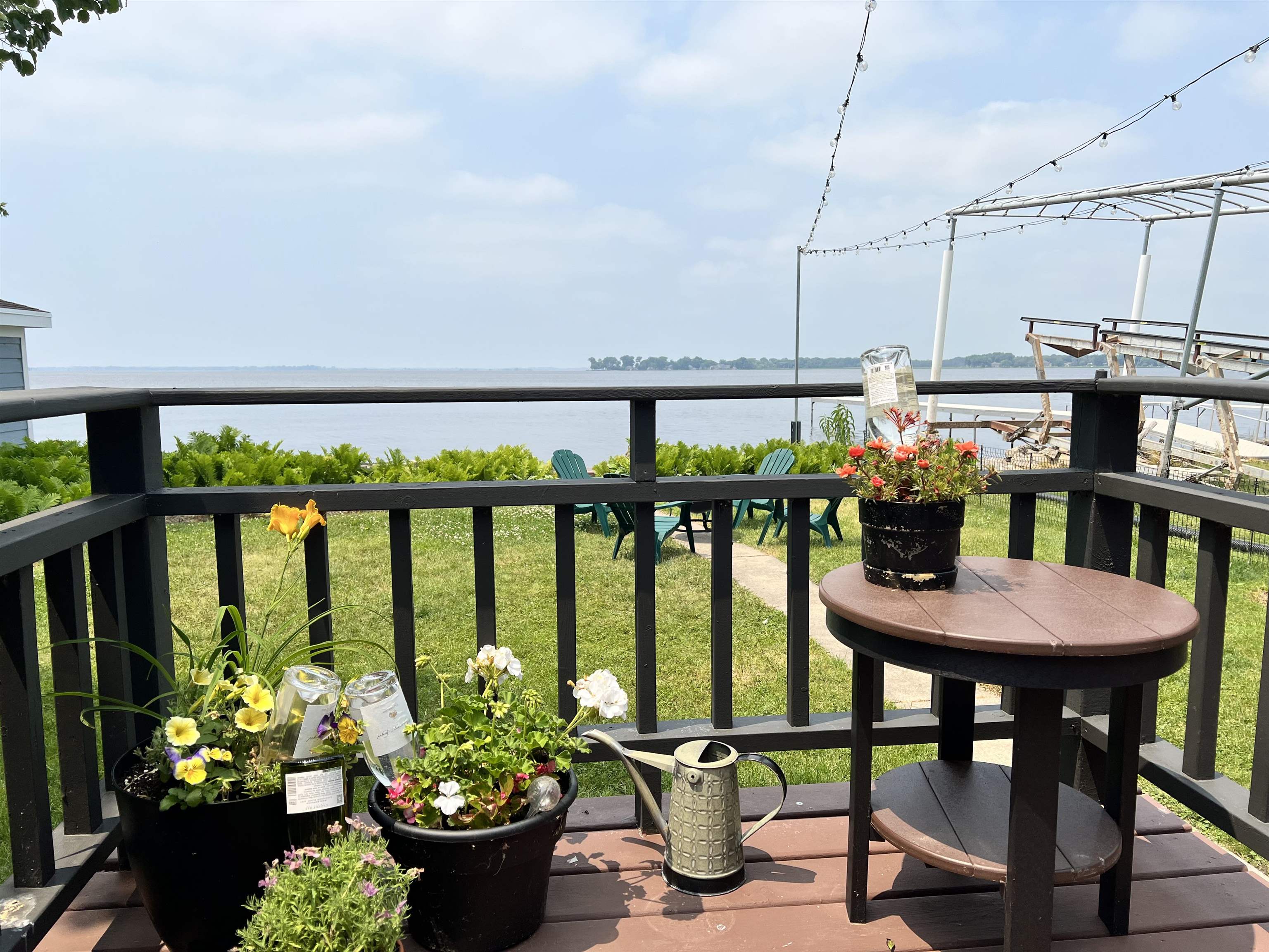 2927 Sunset Point Lane Oshkosh, WI 54904 - Photo 4 of 28