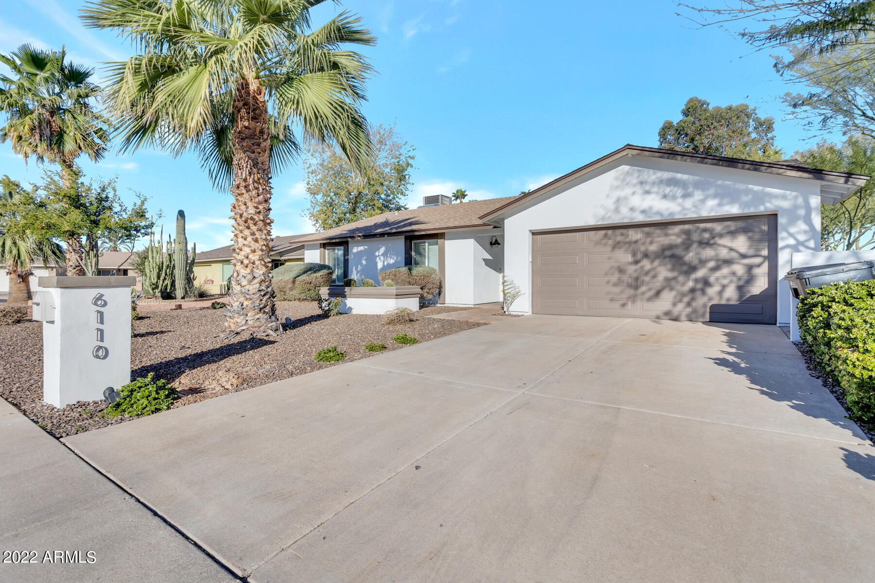 6110 East Spring Road Scottsdale, AZ 85254 - Photo 3 of 37 Front Entry