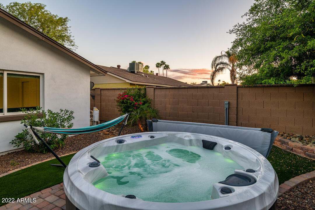 6110 East Spring Road Scottsdale, AZ 85254 - Photo 32 of 37 Spa
