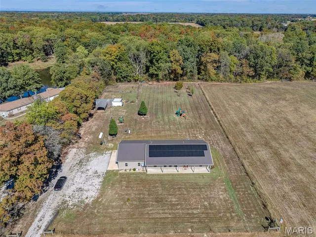 $499,900 | 7009 Hydrangea Road, Coulterville, IL 62237