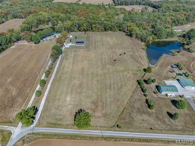 $499,900 | 7009 Hydrangea Road, Coulterville, IL 62237