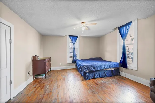 $135,000 | 2203 Walnut Street, Higginsville, MO 64037