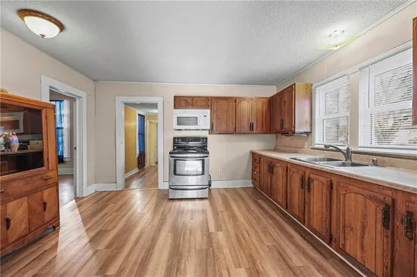 $135,000 | 2203 Walnut Street, Higginsville, MO 64037