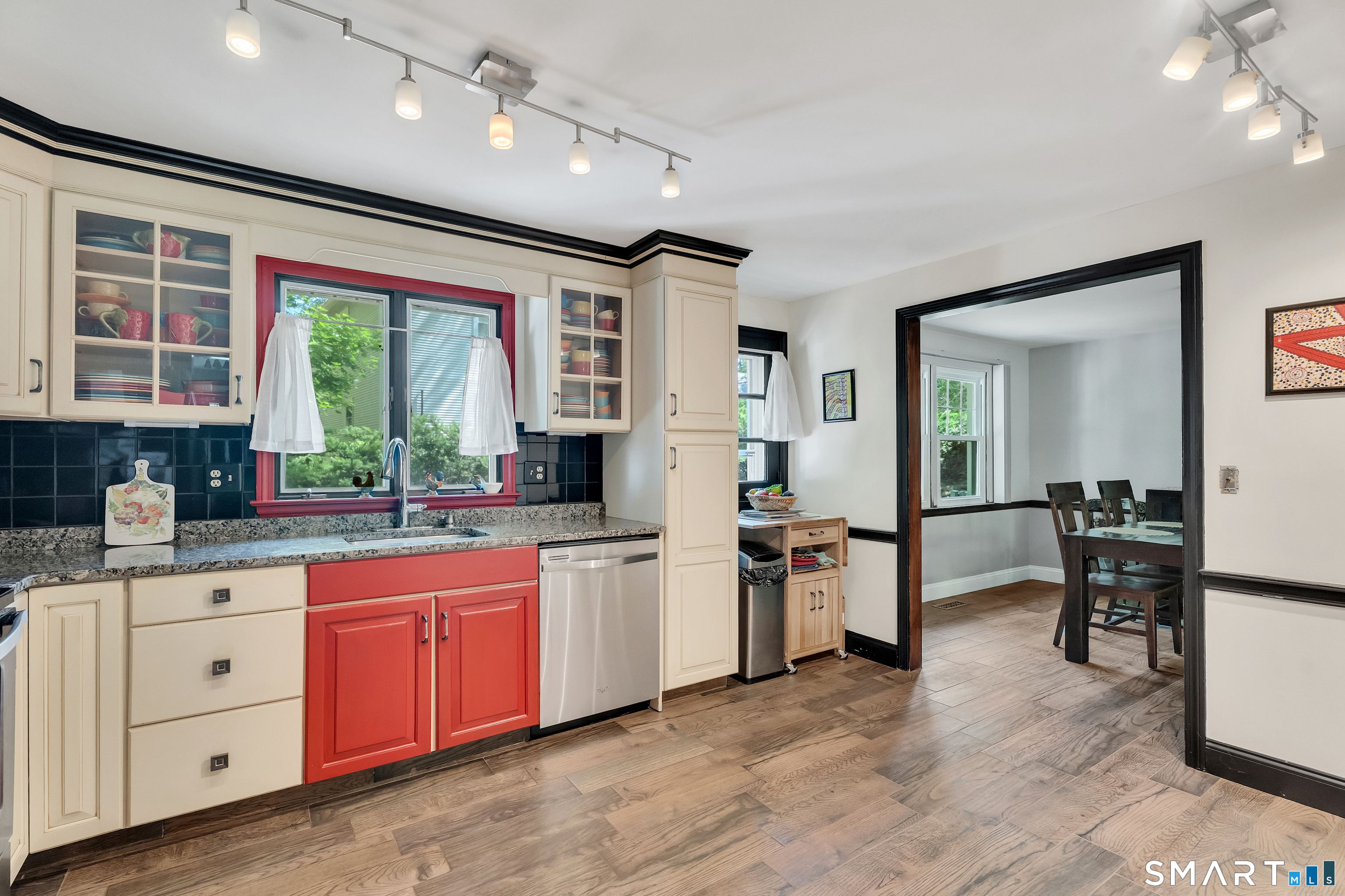 199 Forest Street Hamden, CT 06518 - Photo 14 of 40