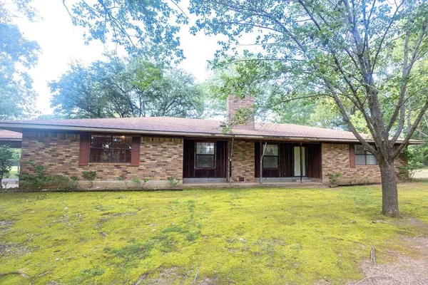 $314,000 | 120 Peterson Drive, Benton, LA 71006
