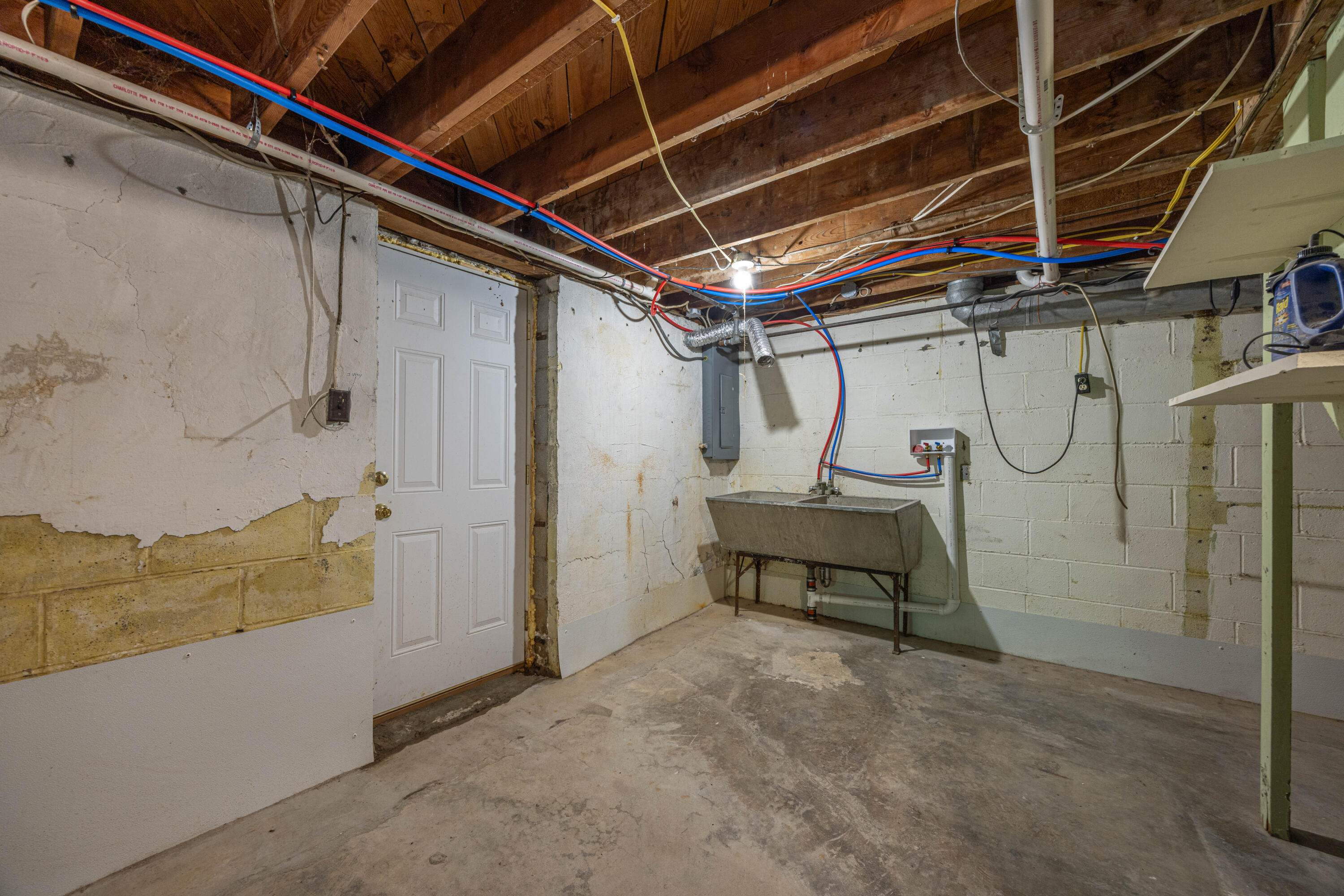 3970 Lexington Road Paris, KY 40361 - Photo 39 of 44 5B5A4684
