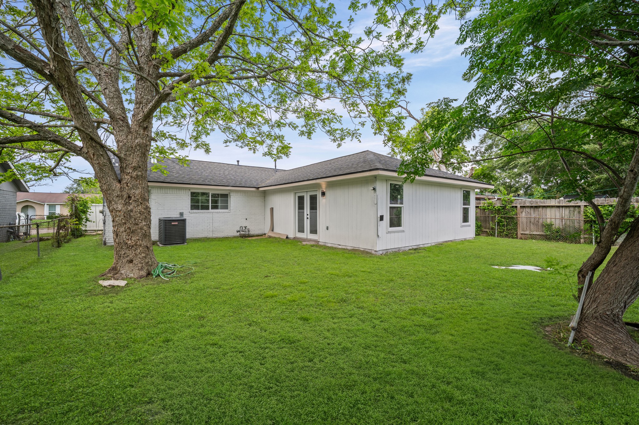 12939 Segrest Drive Houston, TX 77047 - Photo 15 of 19