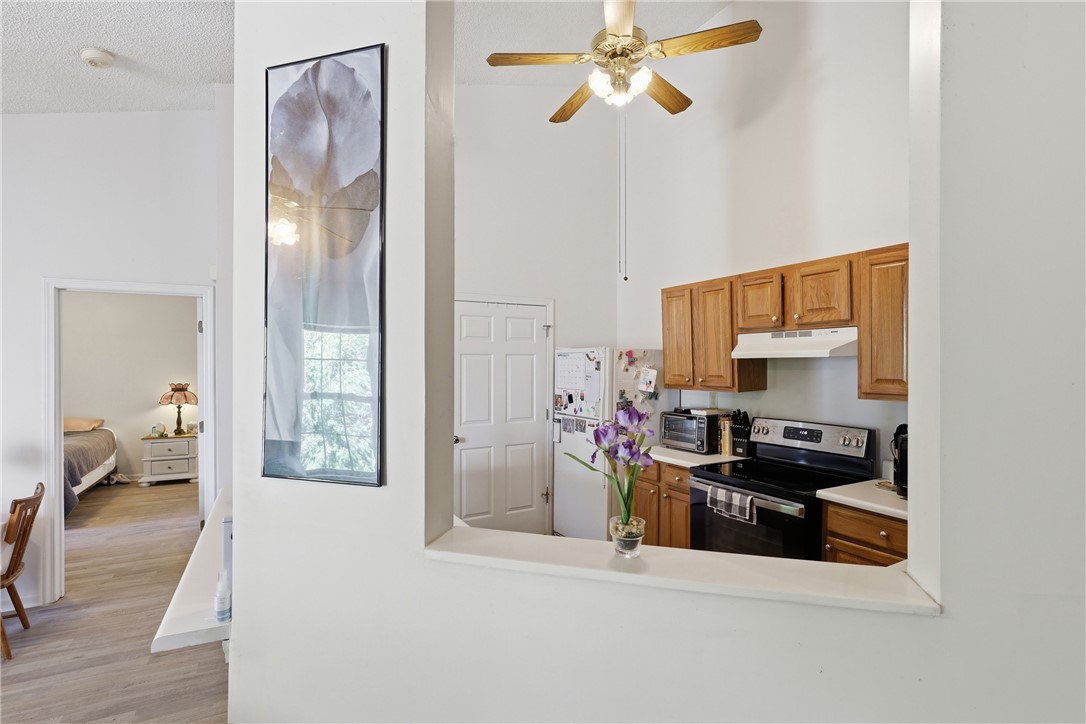 131 Wexford Drive Anderson, SC 29621 - Photo 10 of 25 This bright kitchen offers functional design and high ceilings, ideal for comfortable daily living.