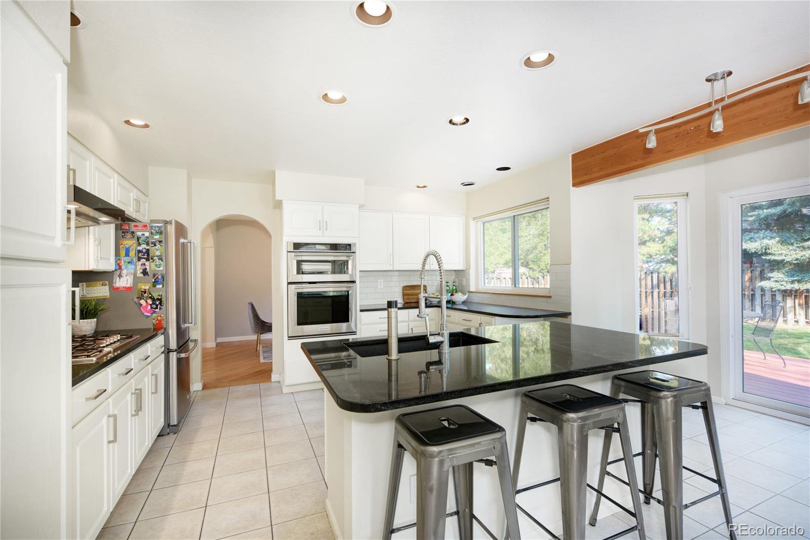 7327 Buckingham Road Boulder, CO 80301 - Photo 4 of 26
