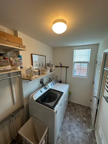 $379,900 | 15371 Sheffield Square Parkway, Orland Park, IL 60462