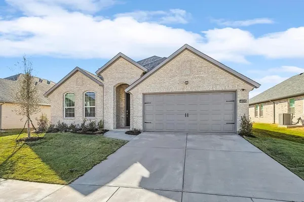 $2,395 | 405 Portina Drive, Anna, TX 75409