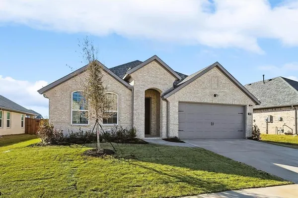 $2,395 | 405 Portina Drive, Anna, TX 75409