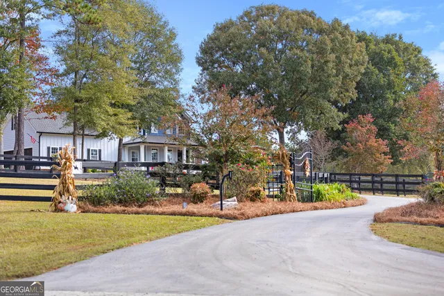 $989,000 | 15 Fox Boro Trail, Newnan, GA 30263