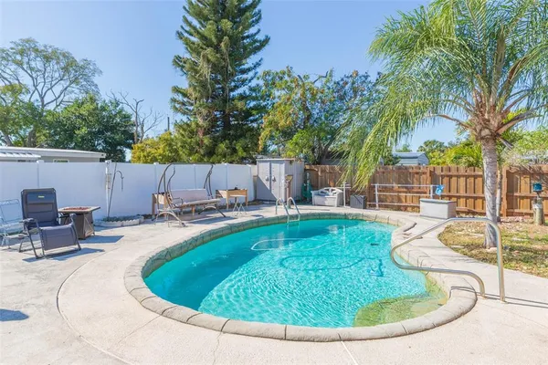 $434,900 | 4102 West Fairview Heights, Tampa, FL 33616