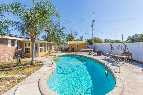 $434,900 | 4102 West Fairview Heights, Tampa, FL 33616