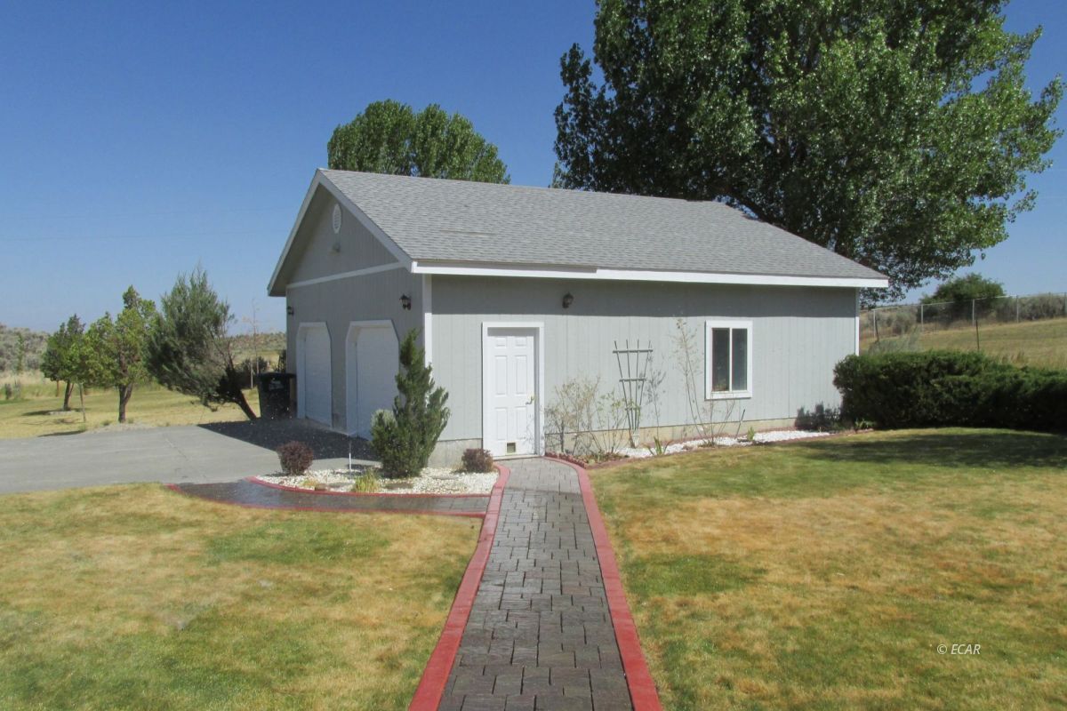 2701 Mountain View Road Lamoille, NV 89828 - Photo 7 of 40 Gallery Image 7