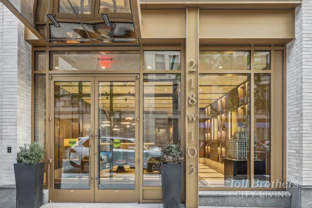 $3,900,000 | 218 West 103rd Street, Unit PHA | Upper West Side