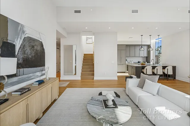$3,900,000 | 218 West 103rd Street, Unit PHA | Upper West Side