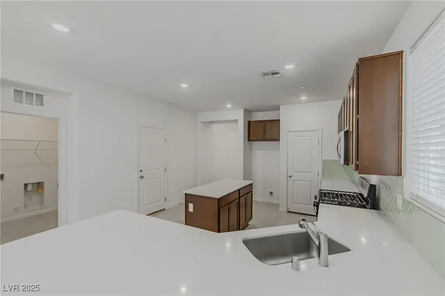 $710,000 | 3765 Osiris Avenue, Henderson, NV 89044