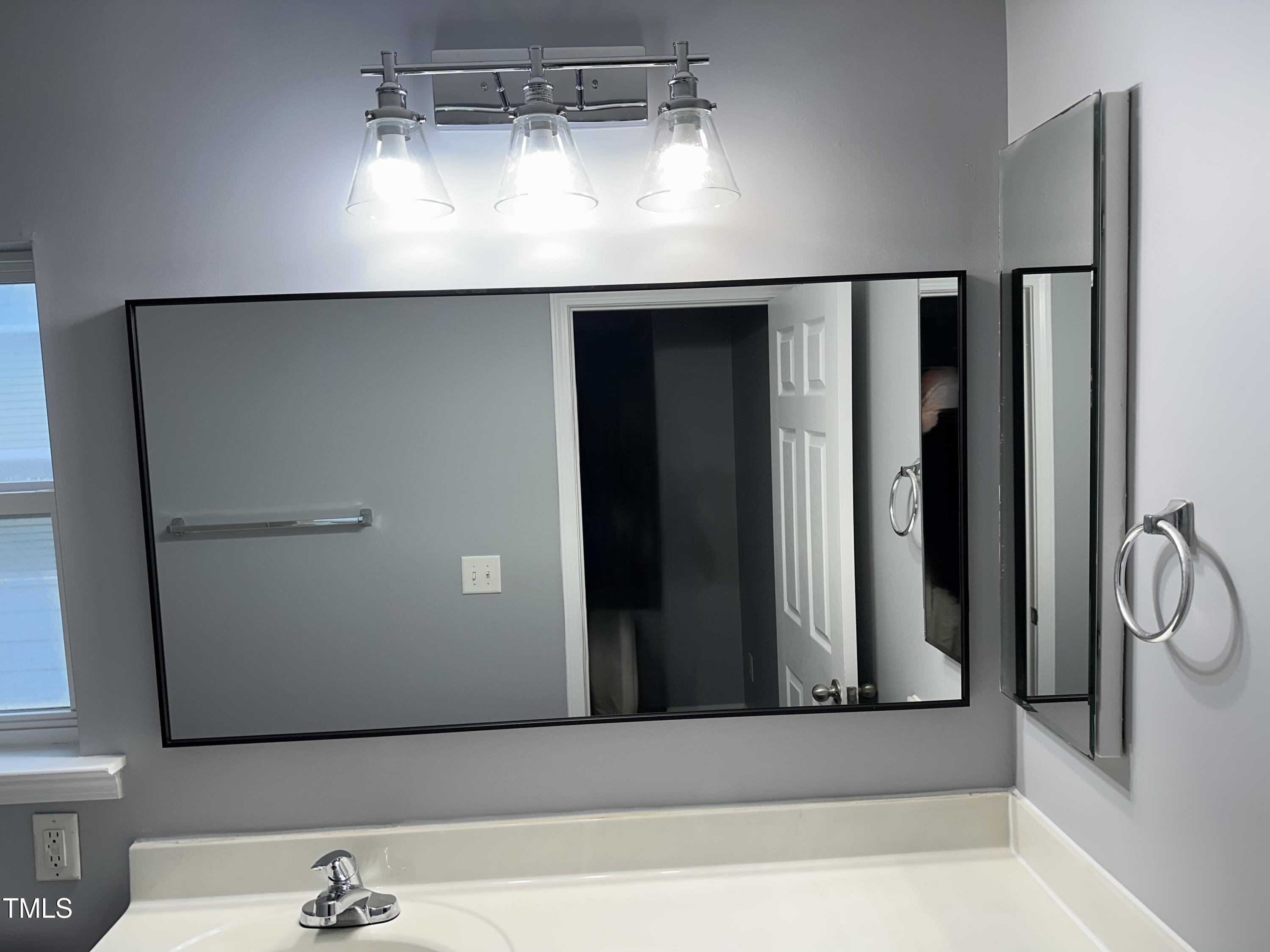336 New Milford Road Cary, NC 27519 - Photo 27 of 53 a view of a living room