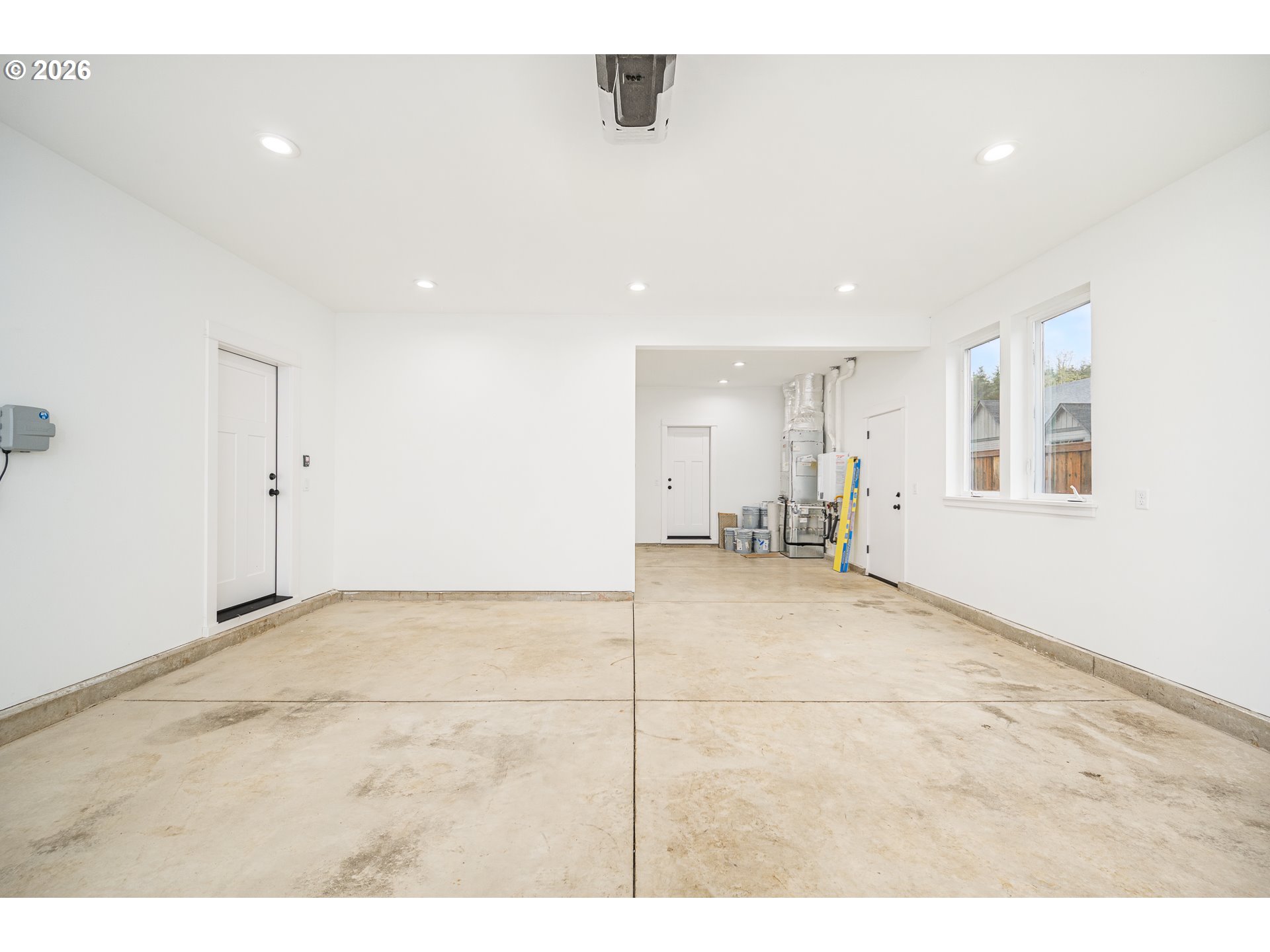 24678 Perkins Road, Unit LOT 26 Veneta, OR 97487 - Photo 41 of 48 a view of an empty room