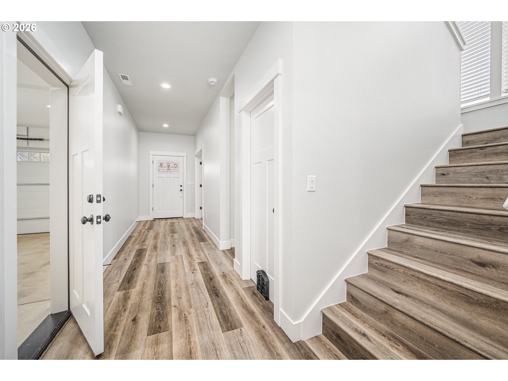 24678 Perkins Road, Unit LOT 26 Veneta, OR 97487 - Photo 8 of 48 a view of entryway with wooden floor