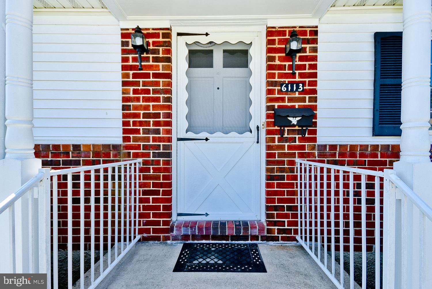 6113 Wheatland Road Baltimore, MD 21228 - Photo 4 of 30 Front Door w/Storm Door