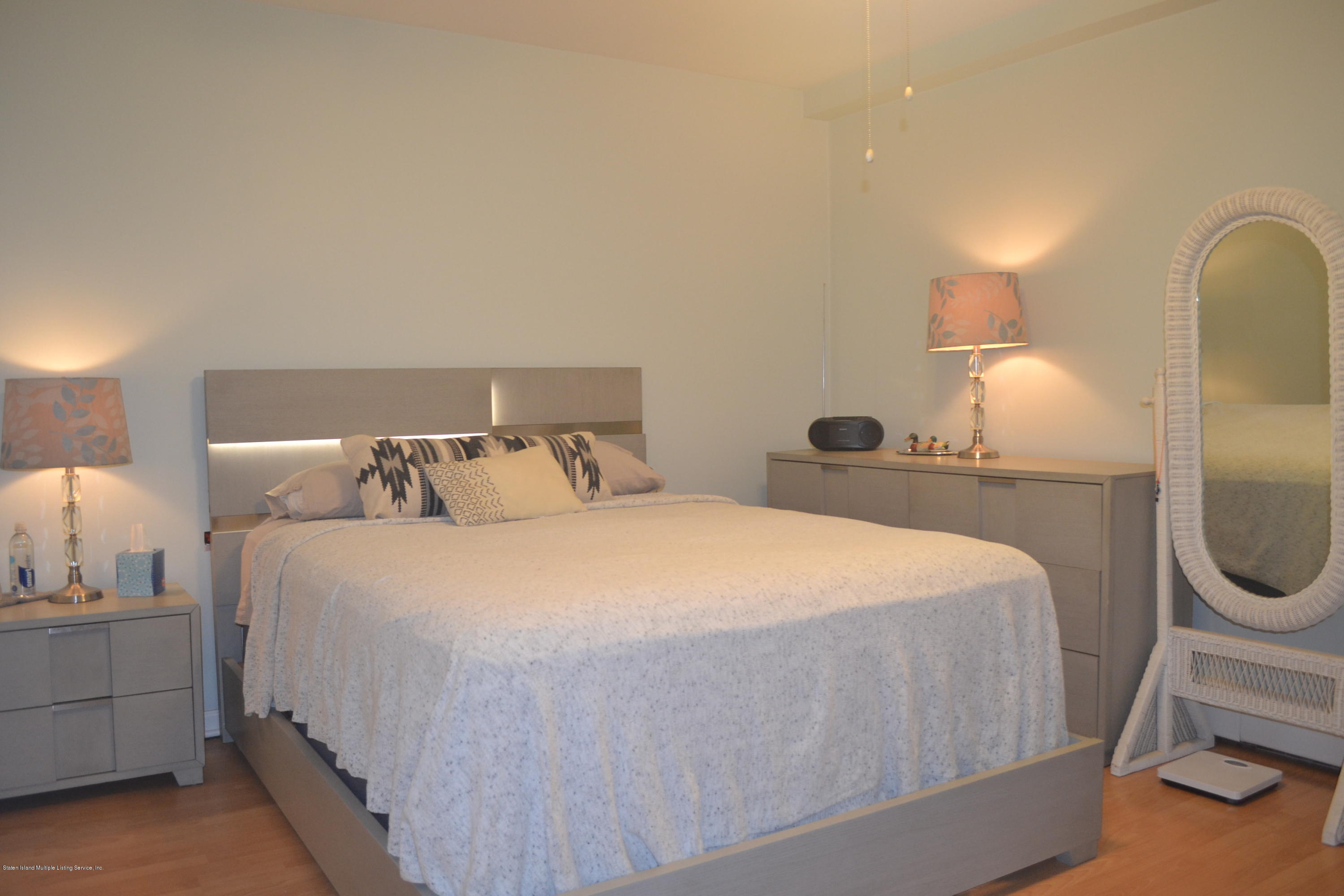 3747 Amboy Road, Unit 3A Staten Island, NY 10308 - Photo 13 of 20 E4662130-1DC1-40F6-A291-1A6BEB9CBDBE